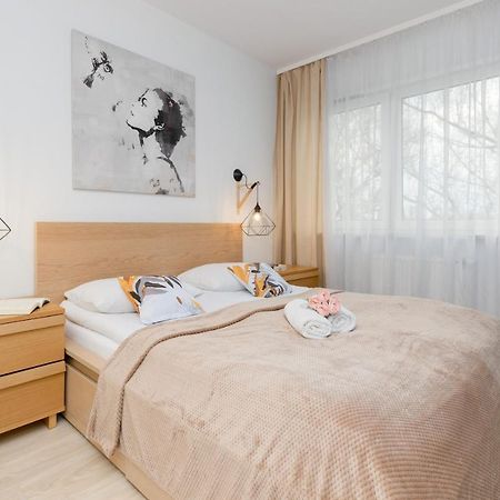 Warsaw Sokolowska One Bedroom Apartament By Noclegi Renters Eksteriør bilde